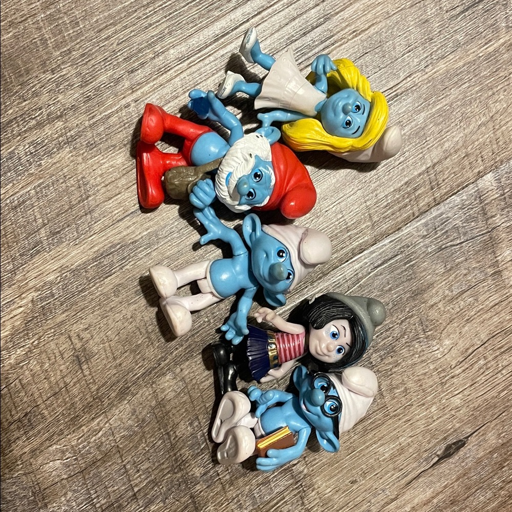 The Smurfs Movie 1 and 2 Figures Lot